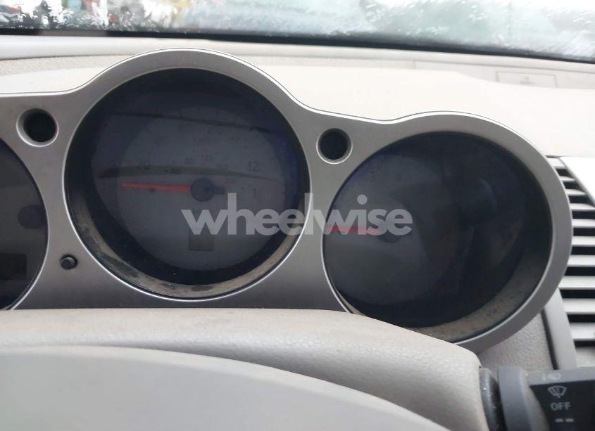 Photo 7 of 2004 Nissan Maxima 3.5 SE (VIN 1N4BA41E54C821743)