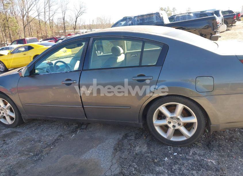 Photo 13 of 2005 Nissan Maxima SE/SL (VIN 1N4BA41E55C857076)