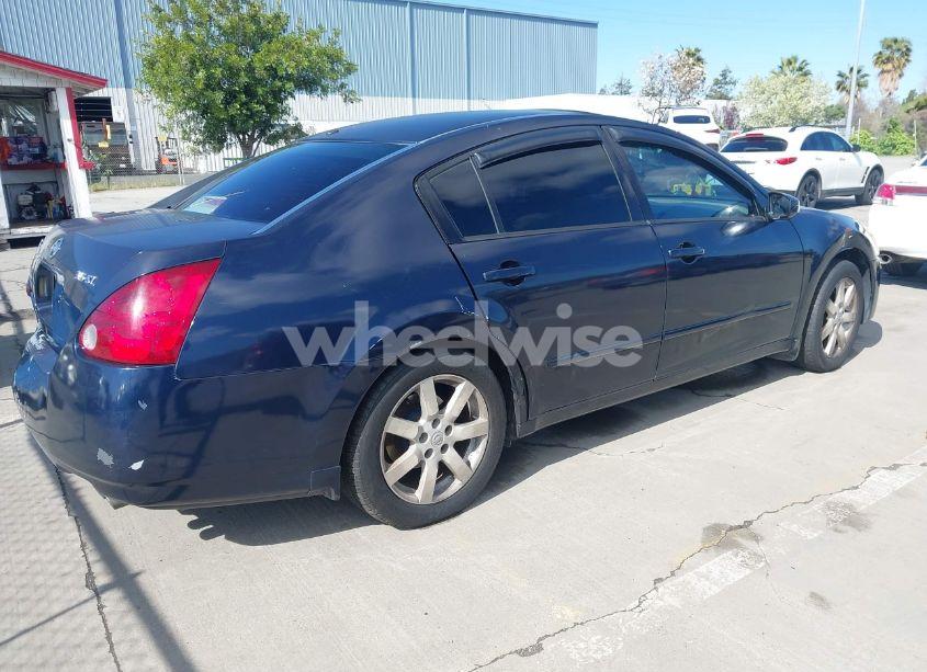 Photo 4 of 2004 Nissan Maxima 3.5 SL (VIN 1N4BA41E64C861846)