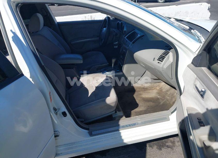 Photo 5 of 2005 Nissan Maxima 3.5 SE (VIN 1N4BA41E65C843333)