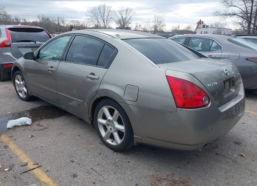 Photo 3 of 2004 Nissan Maxima 3.5 SE (VIN 1N4BA41E74C807553)