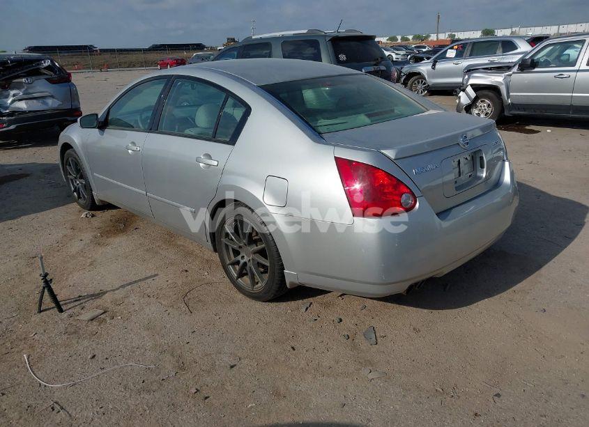 Photo 3 of 2004 Nissan Maxima 3.5 SE (VIN 1N4BA41E74C853609)
