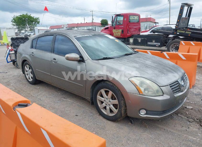 2004 Nissan Maxima 3.5 SL (VIN 1N4BA41E74C858809) main photo