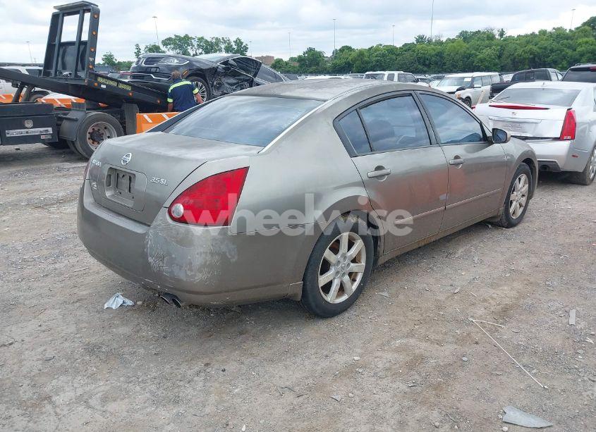 Photo 4 of 2004 Nissan Maxima 3.5 SL (VIN 1N4BA41E74C858809)