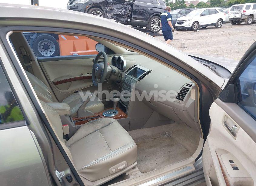 Photo 5 of 2004 Nissan Maxima 3.5 SL (VIN 1N4BA41E74C858809)