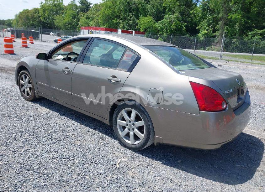 Photo 3 of 2005 Nissan Maxima 3.5 SL (VIN 1N4BA41E75C827514)