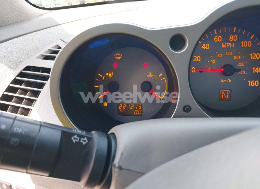 Photo 7 of 2004 Nissan Maxima 3.5 SE (VIN 1N4BA41E84C807609)