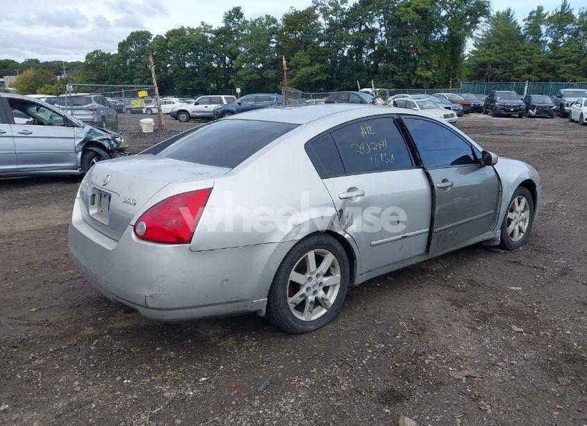Photo 4 of 2004 Nissan Maxima 3.5 SL (VIN 1N4BA41E84C814141)
