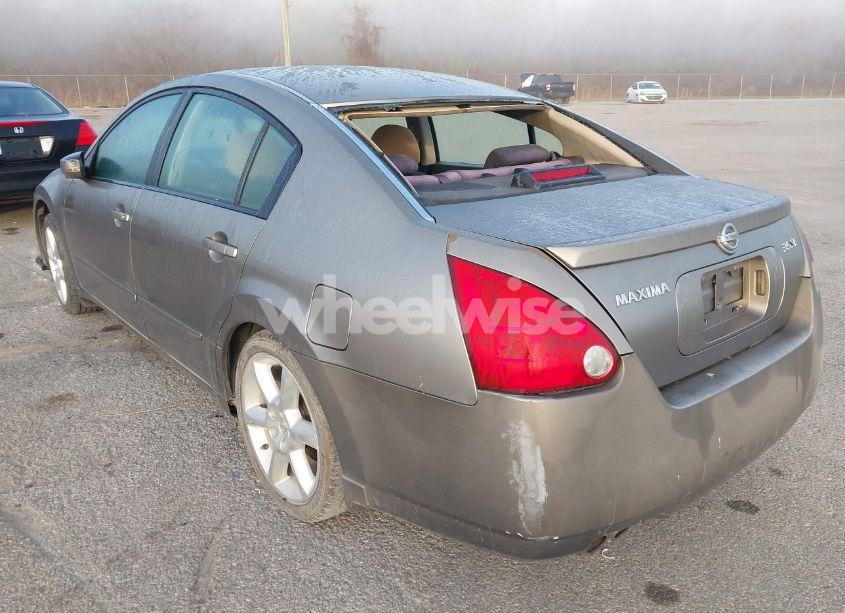 Photo 3 of 2004 Nissan Maxima 3.5 SE (VIN 1N4BA41E84C839072)