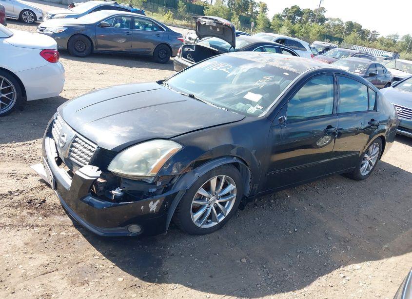 Photo 2 of 2004 Nissan Maxima 3.5 SE (VIN 1N4BA41E84C843770)