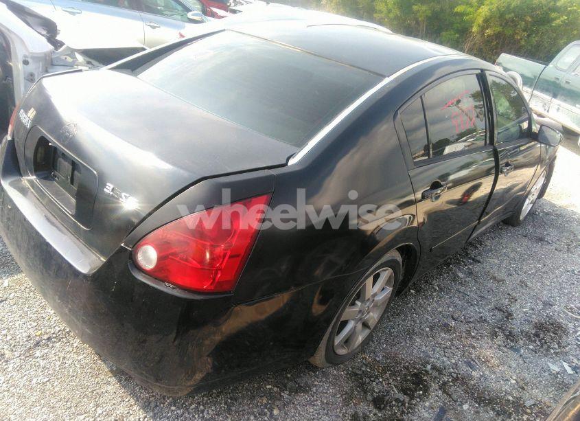 Photo 4 of 2005 Nissan Maxima 3.5 SE (VIN 1N4BA41E85C858786)