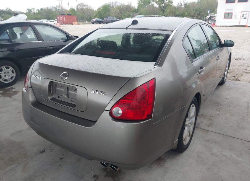 Photo 4 of 2004 Nissan Maxima 3.5 SL (VIN 1N4BA41E94C864613)