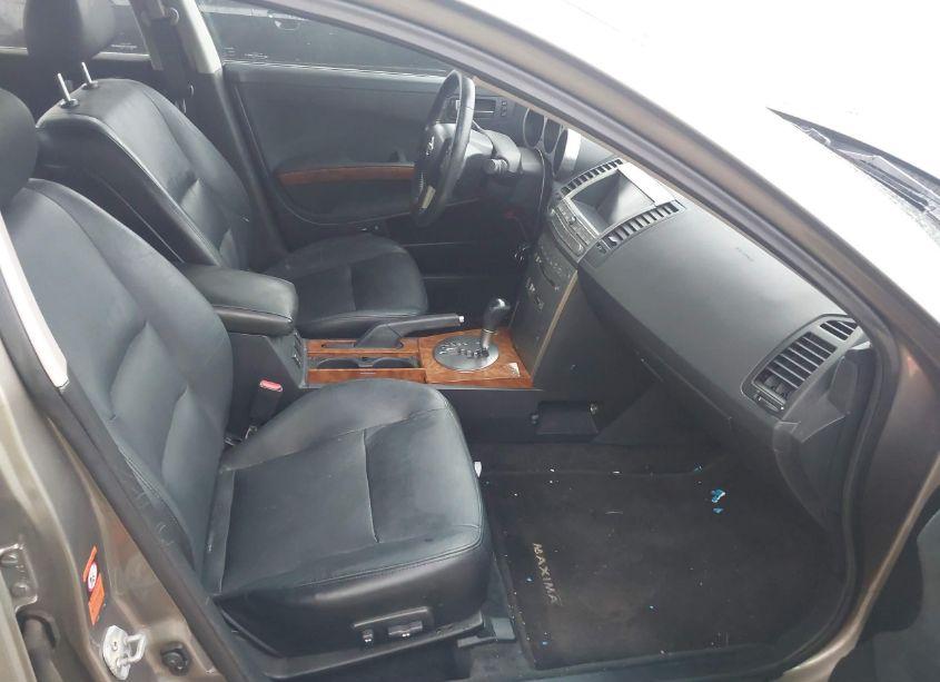 Photo 5 of 2004 Nissan Maxima 3.5 SL (VIN 1N4BA41E94C864613)