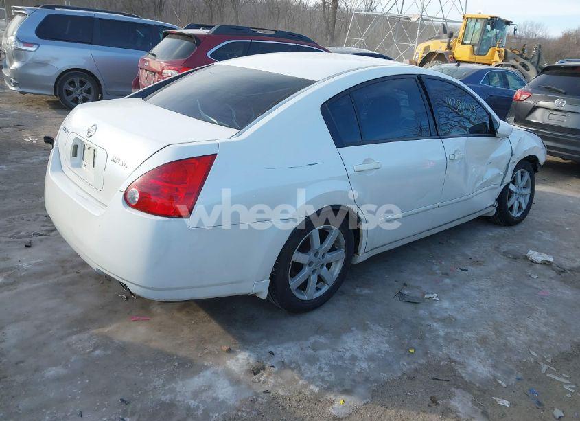 Photo 4 of 2004 Nissan Maxima 3.5 SL (VIN 1N4BA41EX4C922079)