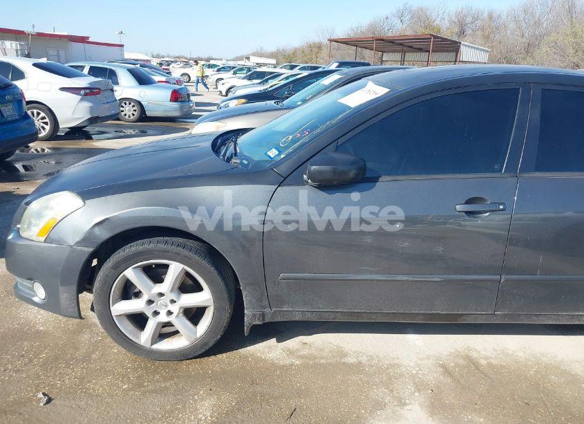 Photo 6 of 2005 Nissan Maxima 3.5 SE (VIN 1N4BA41EX5C872107)