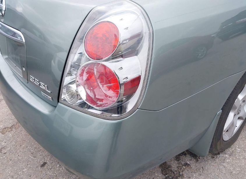 Photo 12 of 2005 Nissan Altima 3.5 SL (VIN 1N4BL11D05C331115)