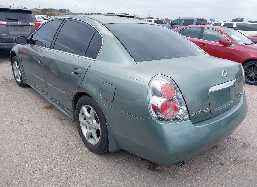Photo 3 of 2005 Nissan Altima 3.5 SL (VIN 1N4BL11D05C331115)