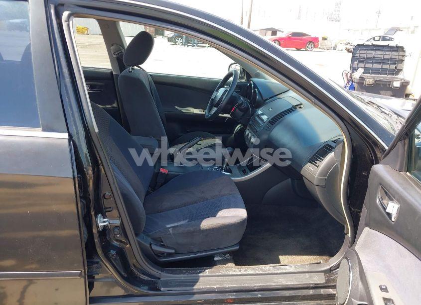 Photo 5 of 2005 Nissan Altima 3.5 SE (VIN 1N4BL11D05C375051)