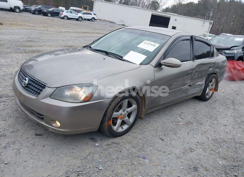 Photo 2 of 2005 Nissan Altima 3.5 SE (VIN 1N4BL11D05N430151)