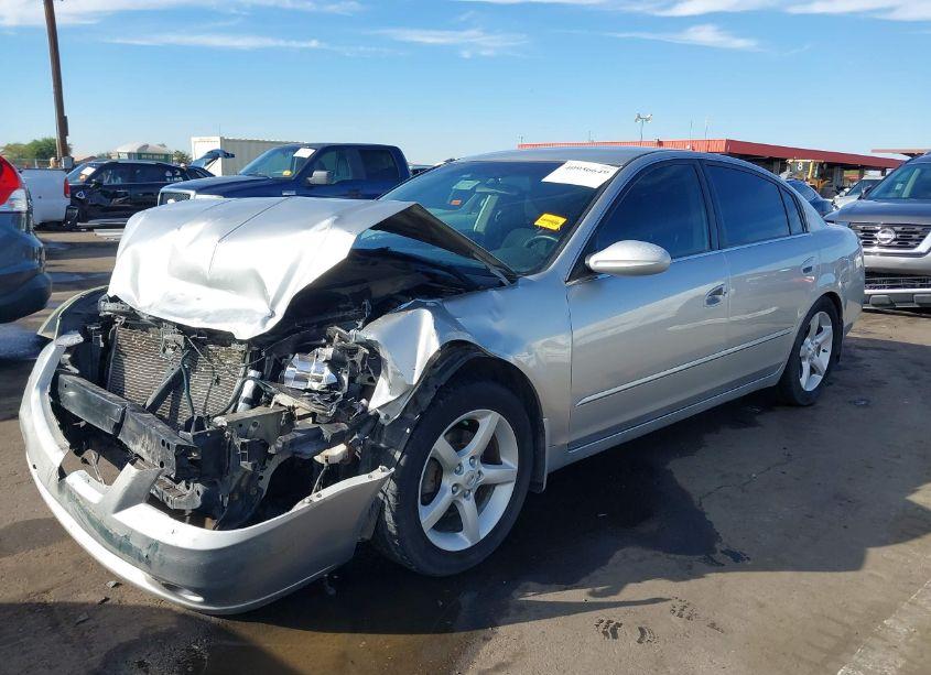 Photo 2 of 2005 Nissan Altima 3.5 SE (VIN 1N4BL11D05N441392)