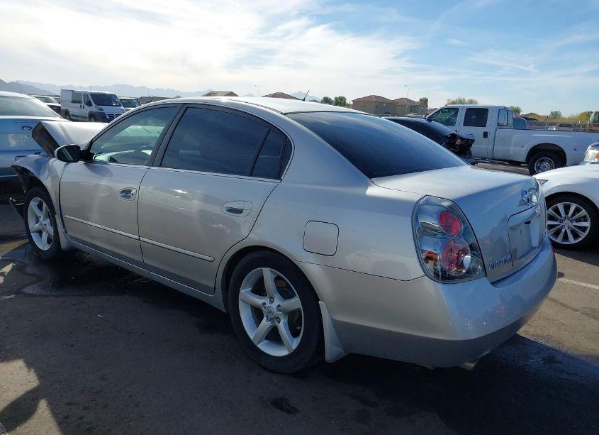 Photo 3 of 2005 Nissan Altima 3.5 SE (VIN 1N4BL11D05N441392)