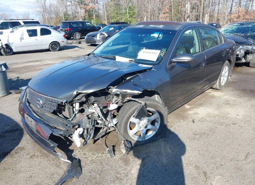 Photo 2 of 2006 Nissan Altima 3.5 SL (VIN 1N4BL11D06N444682)