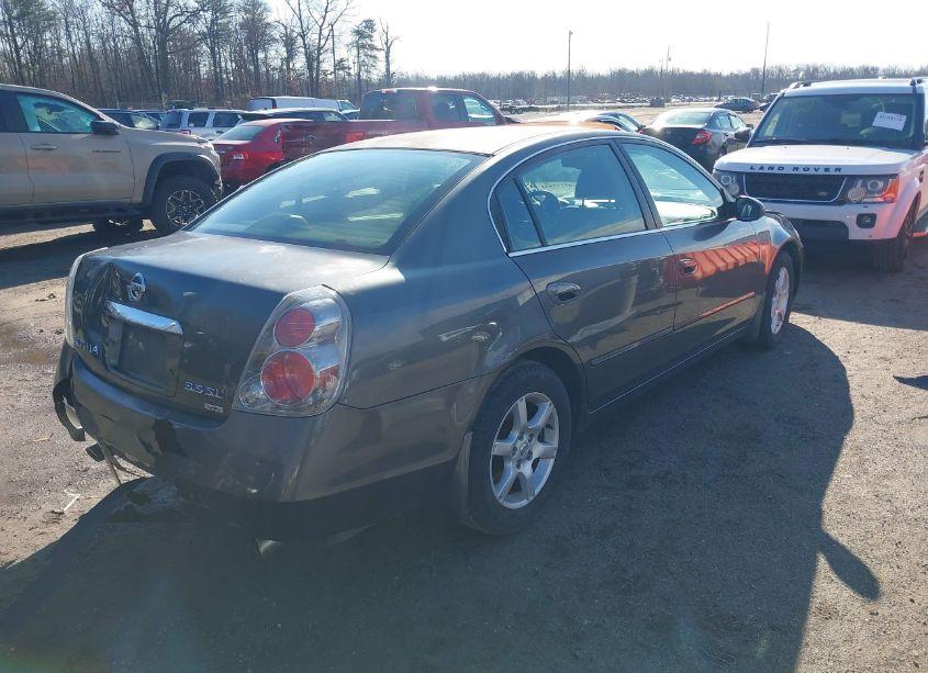Photo 4 of 2006 Nissan Altima 3.5 SL (VIN 1N4BL11D06N444682)