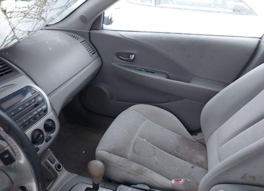 Photo 5 of 2004 Nissan Altima 3.5 SE (VIN 1N4BL11D14C167209)