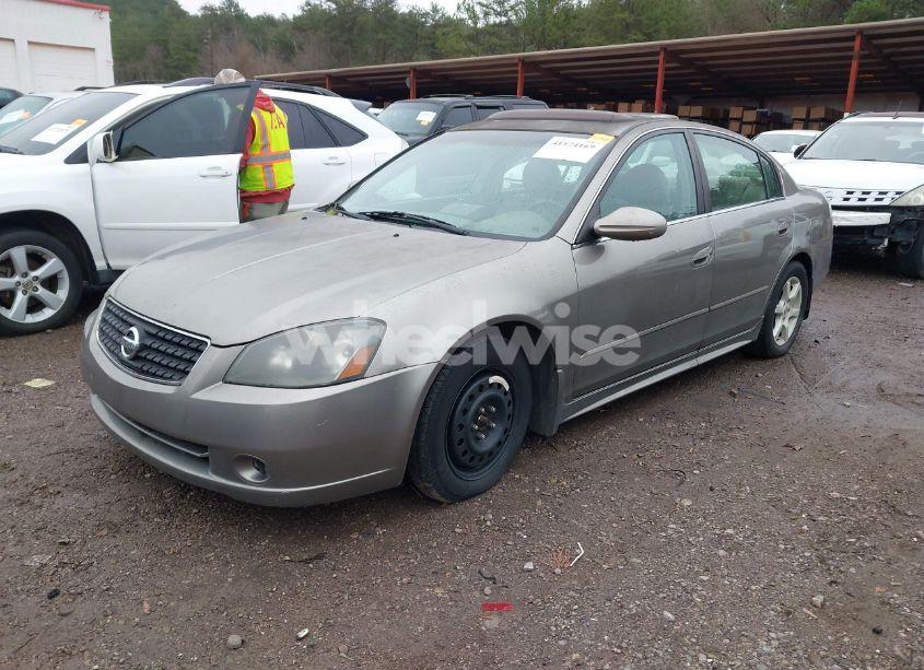 Photo 2 of 2006 Nissan Altima 3.5 SL (VIN 1N4BL11D16C195479)