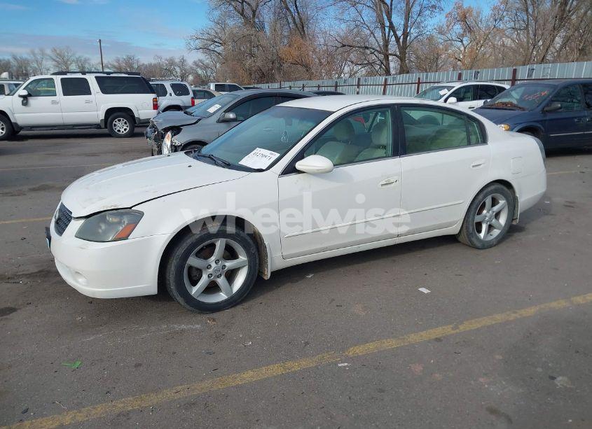 Photo 2 of 2006 Nissan Altima 3.5 SE (VIN 1N4BL11D16C268852)
