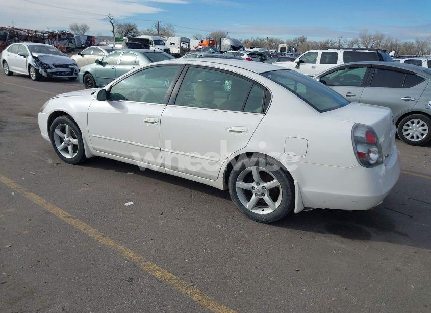 Photo 3 of 2006 Nissan Altima 3.5 SE (VIN 1N4BL11D16C268852)