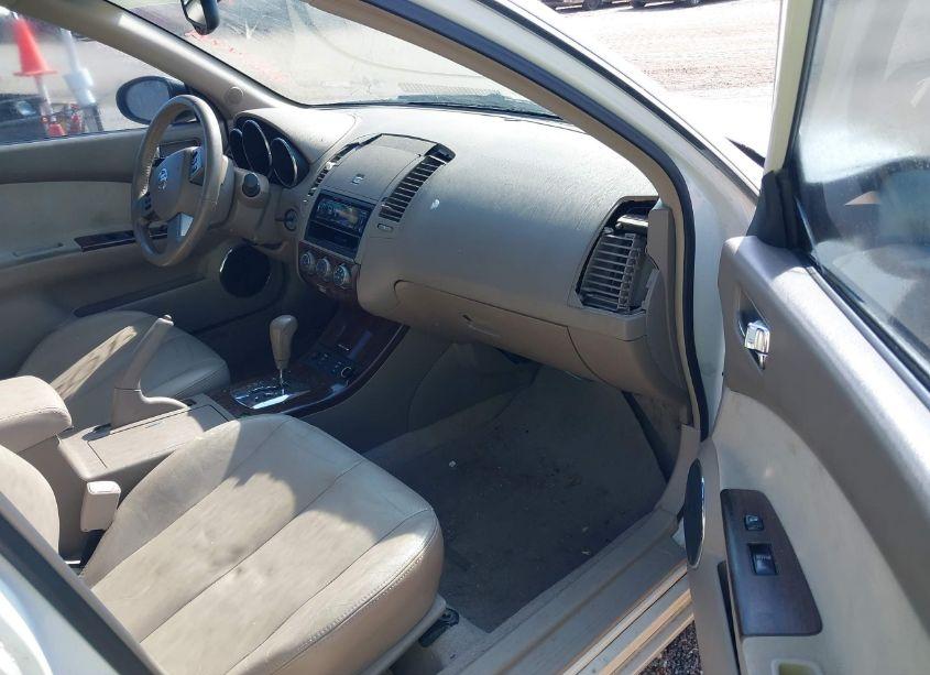 Photo 5 of 2006 Nissan Altima 3.5 SL (VIN 1N4BL11D16N358362)