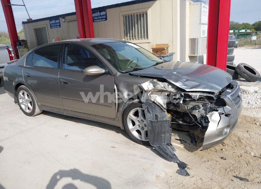 Photo 14 of 2002 Nissan Altima 3.5 SE (VIN 1N4BL11D22C245123)