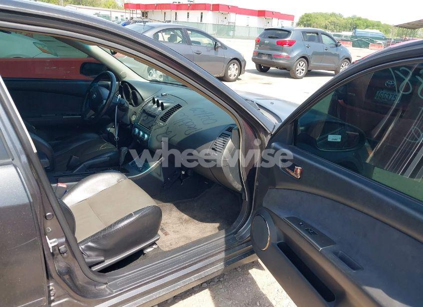 Photo 5 of 2006 Nissan Altima 3.5 SE-R (VIN 1N4BL11D26C123481)