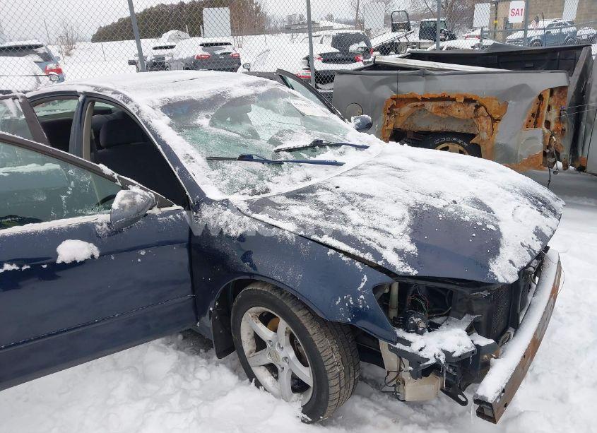 Photo 14 of 2005 Nissan Altima 3.5 SE (VIN 1N4BL11D35C100385)