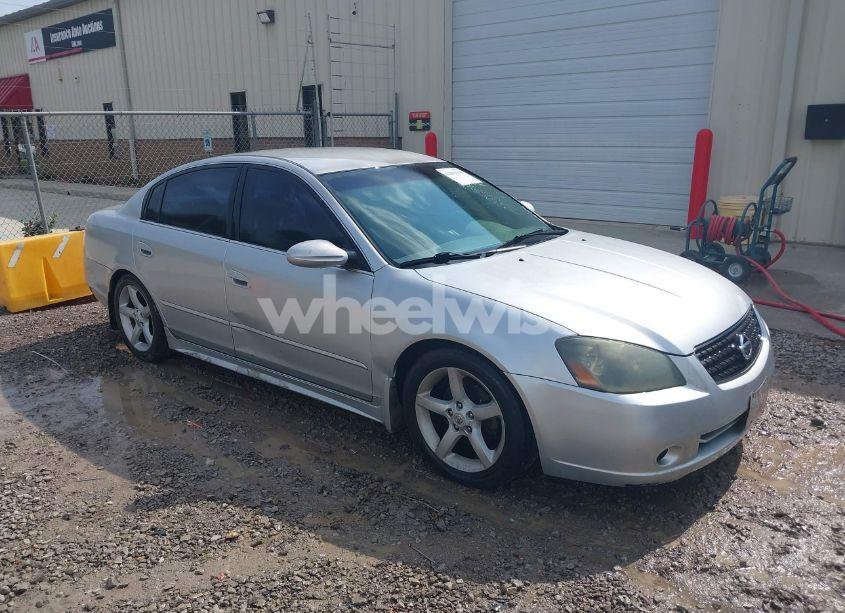 2006 Nissan Altima 3.5 SE (VIN 1N4BL11D36C247145) main photo