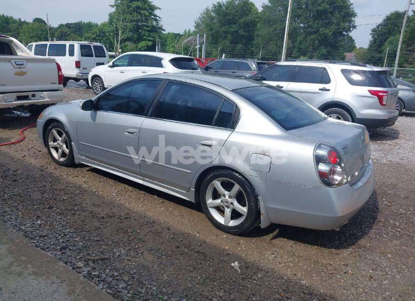 Photo 3 of 2006 Nissan Altima 3.5 SE (VIN 1N4BL11D36C247145)