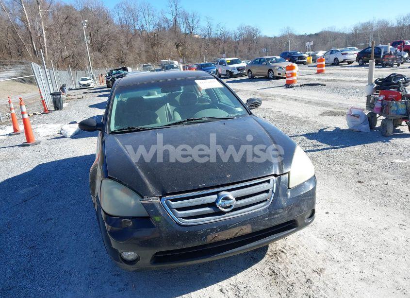 Photo 12 of 2004 Nissan Altima 3.5 SE (VIN 1N4BL11D44C182979)