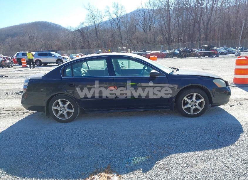 Photo 13 of 2004 Nissan Altima 3.5 SE (VIN 1N4BL11D44C182979)