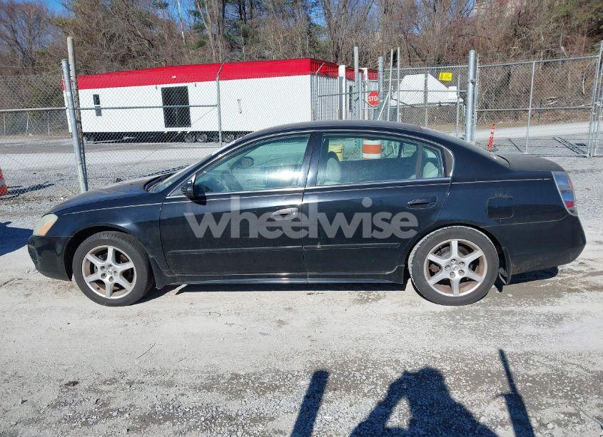 Photo 14 of 2004 Nissan Altima 3.5 SE (VIN 1N4BL11D44C182979)