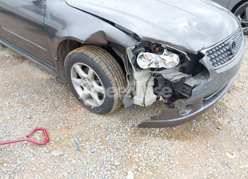 Photo 6 of 2005 Nissan Altima 3.5 SL (VIN 1N4BL11D45C390555)