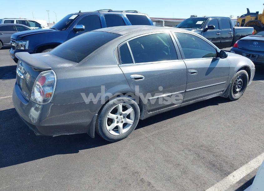 Photo 4 of 2005 Nissan Altima 3.5 SL (VIN 1N4BL11D45N455716)