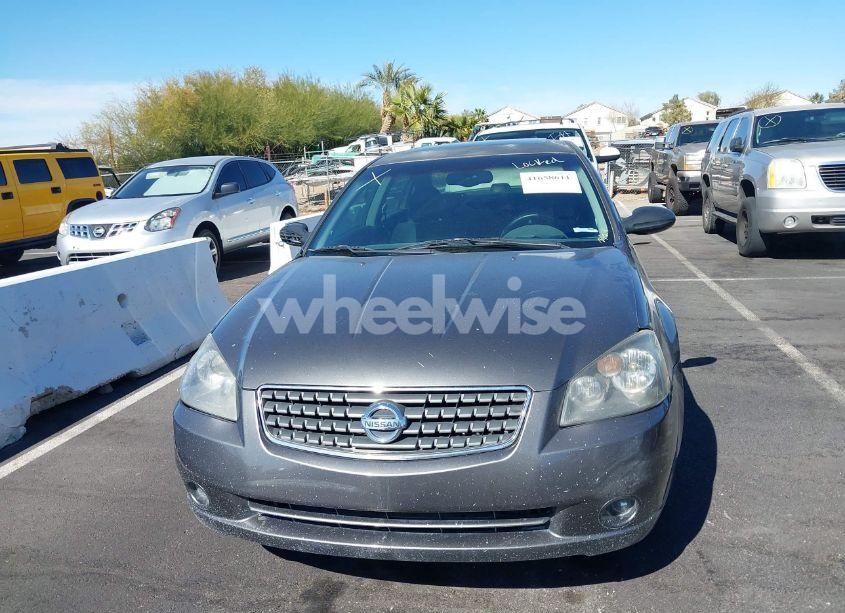 Photo 6 of 2005 Nissan Altima 3.5 SL (VIN 1N4BL11D45N455716)