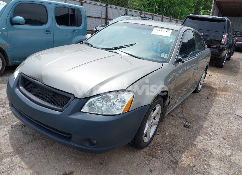 Photo 2 of 2006 Nissan Altima 3.5 SE (VIN 1N4BL11D46N322200)
