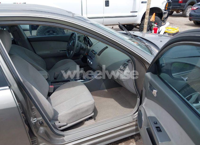 Photo 5 of 2006 Nissan Altima 3.5 SE (VIN 1N4BL11D46N322200)