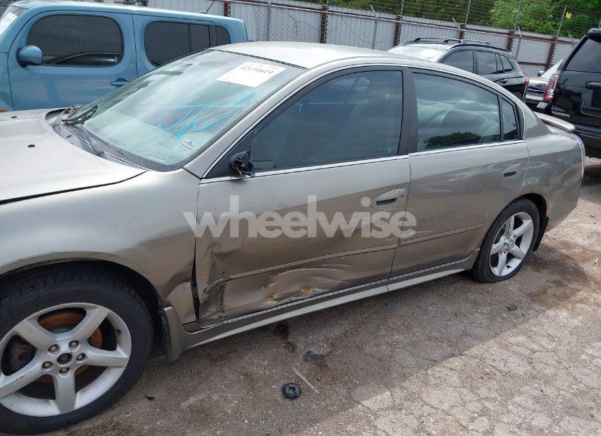 Photo 6 of 2006 Nissan Altima 3.5 SE (VIN 1N4BL11D46N322200)