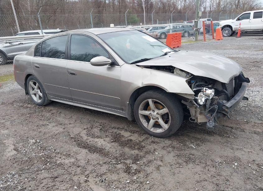 2005 Nissan Altima 3.5 SE (VIN 1N4BL11D55C386594) main photo