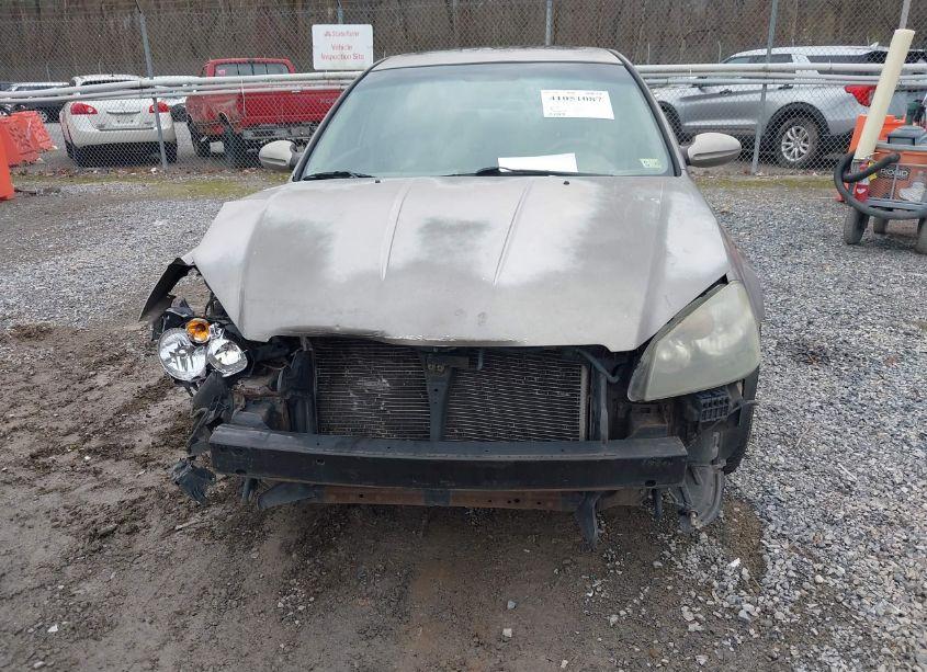 Photo 12 of 2005 Nissan Altima 3.5 SE (VIN 1N4BL11D55C386594)