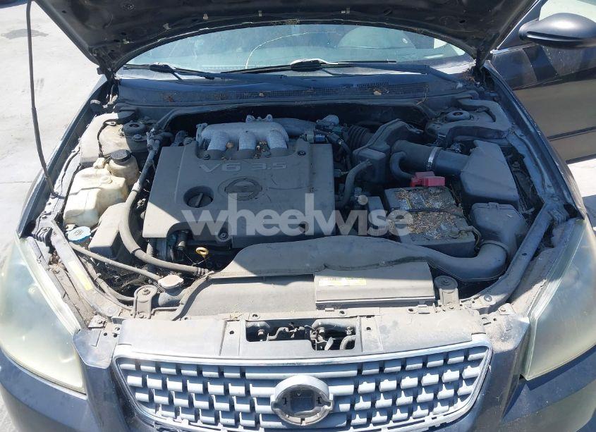 Photo 10 of 2005 Nissan Altima 3.5 SE (VIN 1N4BL11D55N422658)