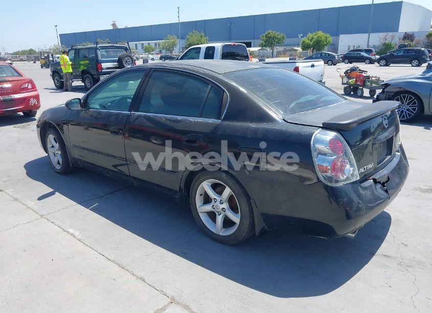 Photo 3 of 2005 Nissan Altima 3.5 SE (VIN 1N4BL11D55N422658)